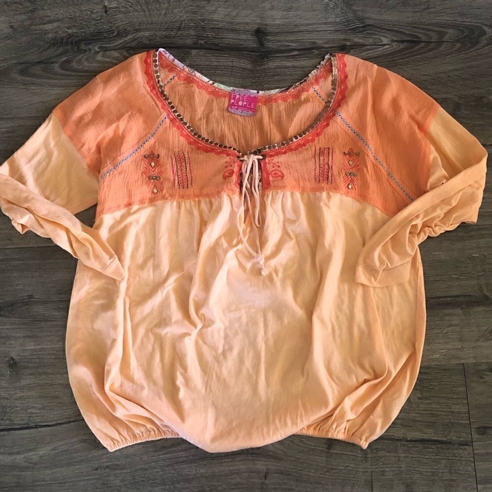 𝅺free People beaded scoop neck top size S